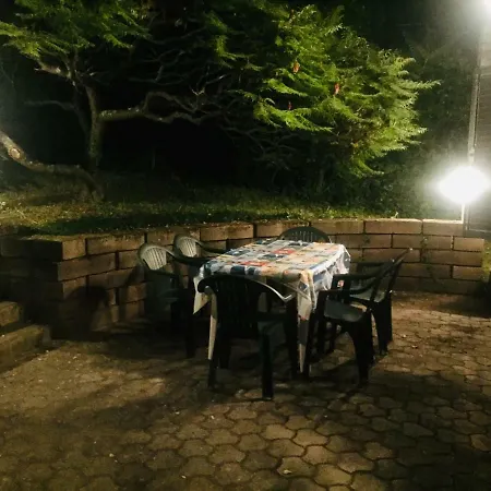 Varhegy Vendeghaz Ferienhaus *